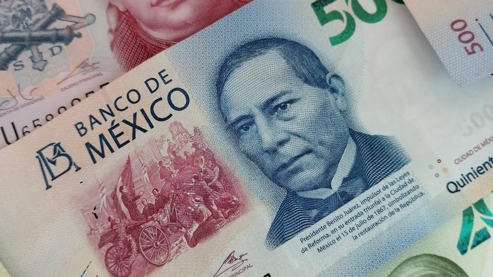 Billete mexicano de 500 pesos visto de cerca